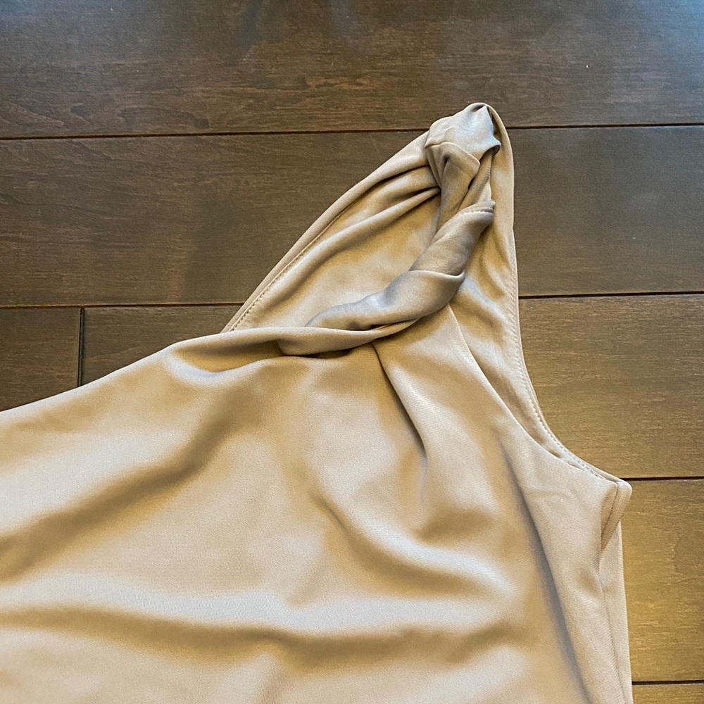 Divided One-Shoulder Grey Mini Dress - Picture 2 of 6